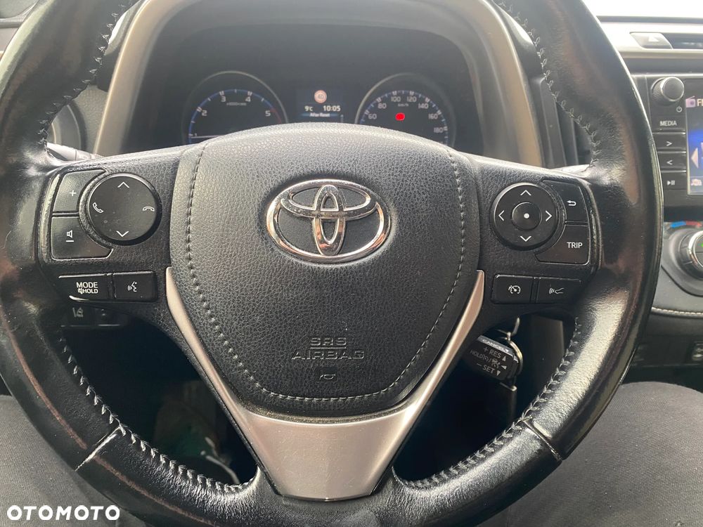 Toyota RAV4 2.0 D-4D Prestige 4x2 - 17