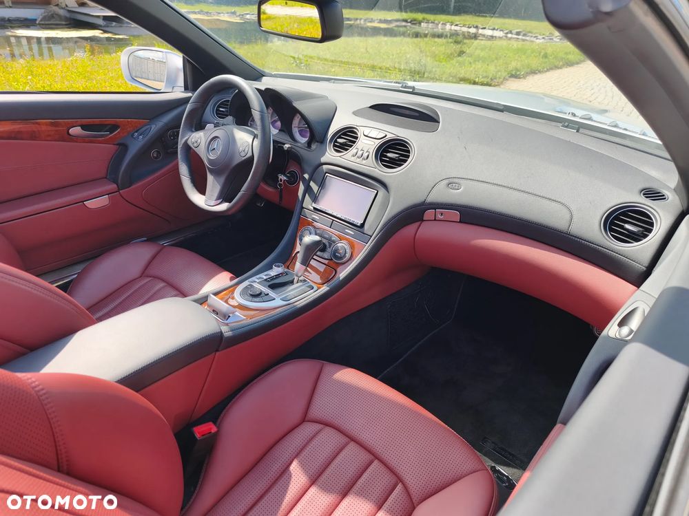 Mercedes-Benz SL 63 AMG SPEEDSHIFT MCT - 20