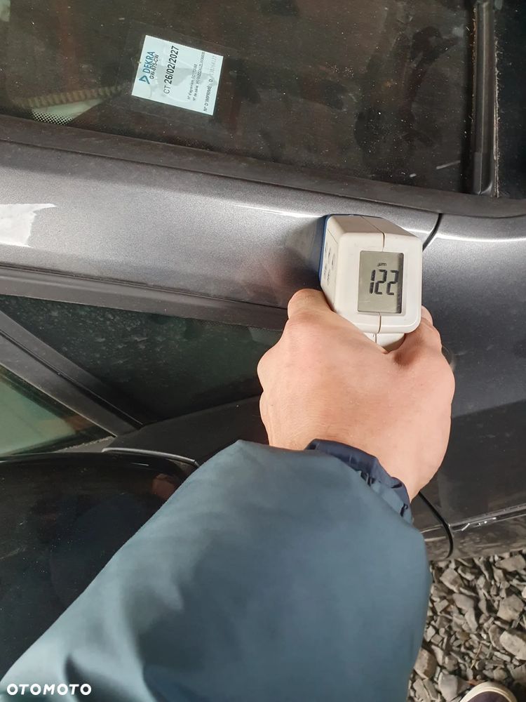 Volkswagen Golf - 11