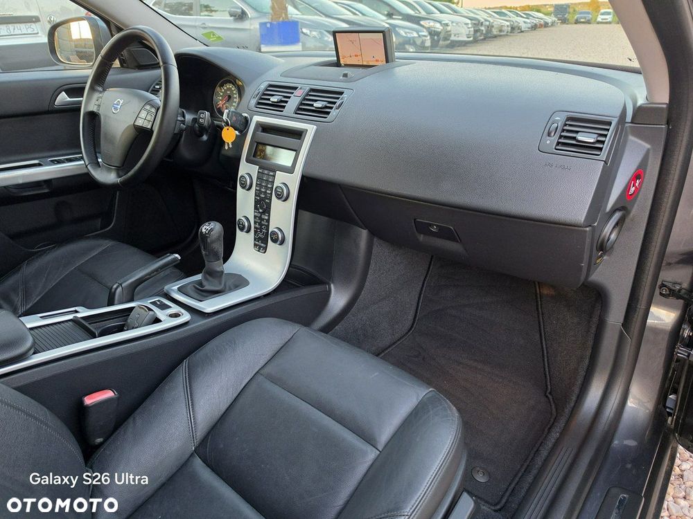 Volvo V50 - 32