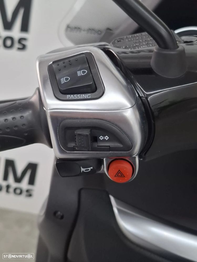 Piaggio MP3 500ie - 9