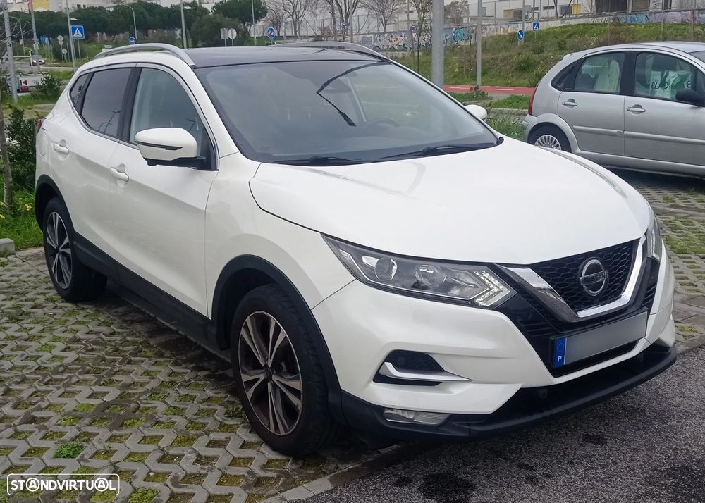 Nissan Qashqai - 1