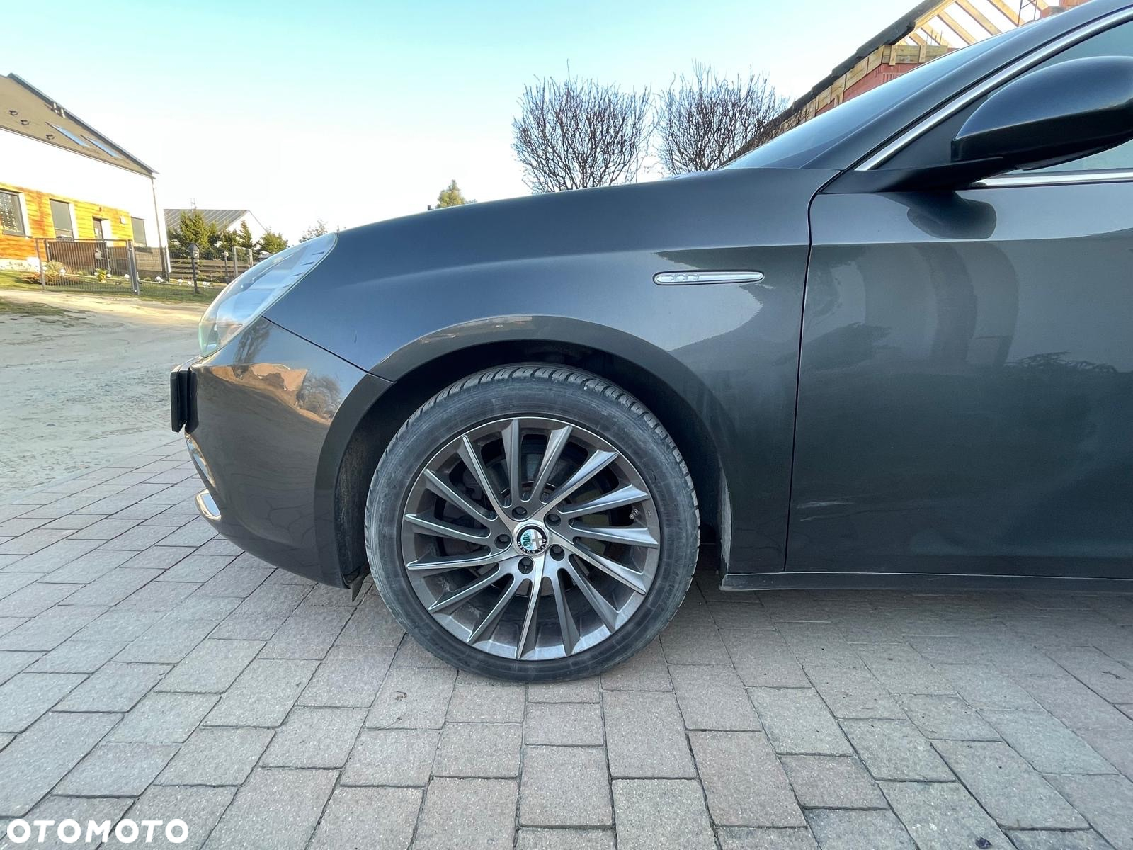 Alfa Romeo Giulietta - 4