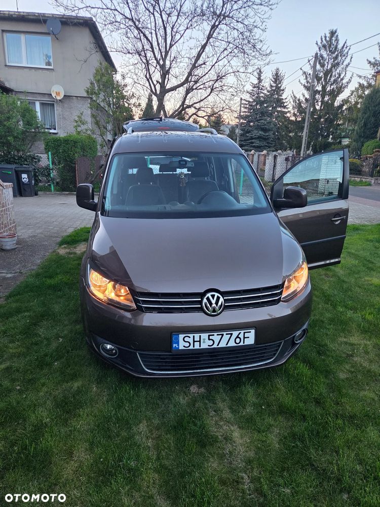 Volkswagen Caddy Highline DSG - 19