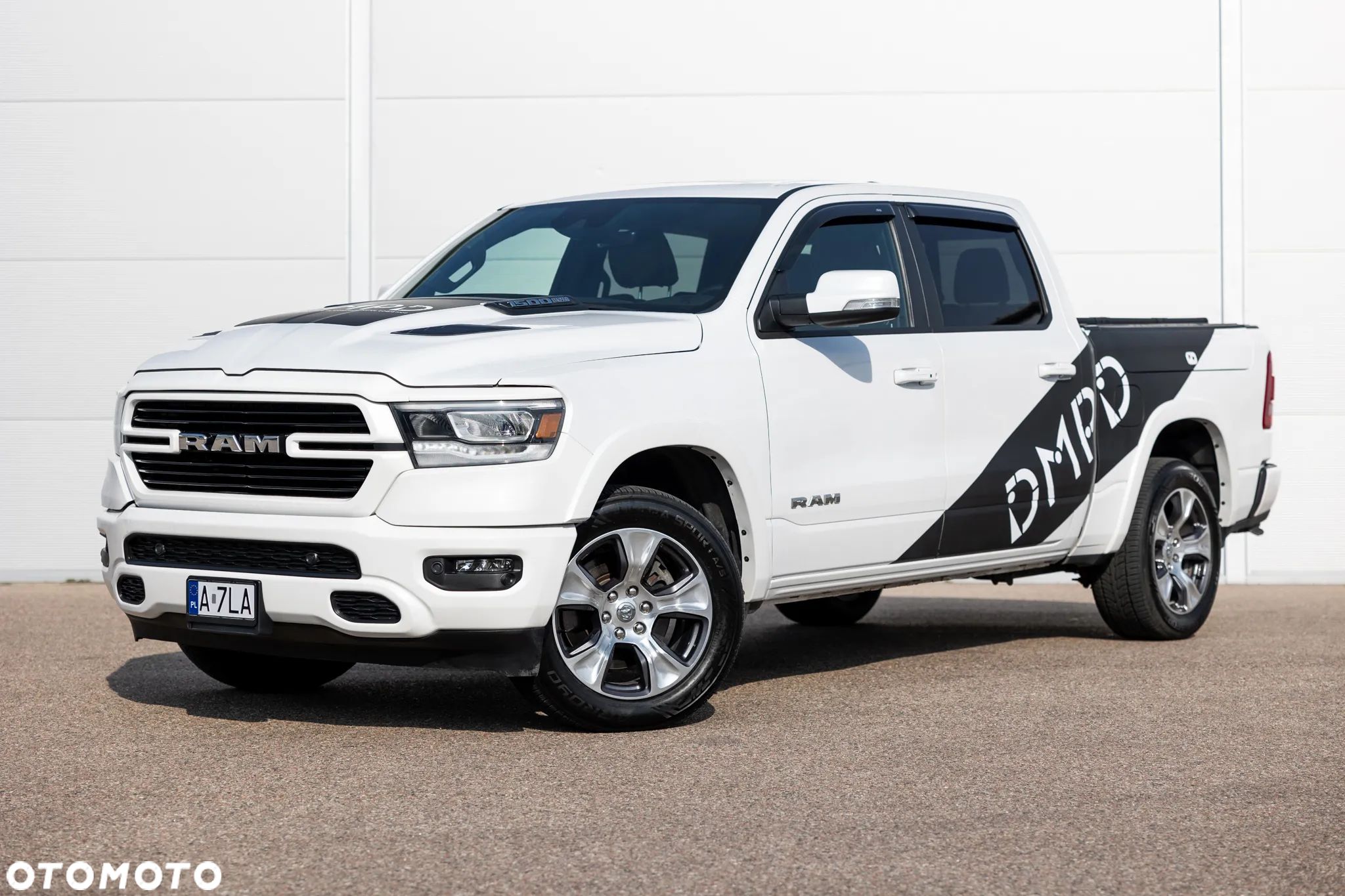 RAM 1500 5.7 Crew Cab Laramie - 1
