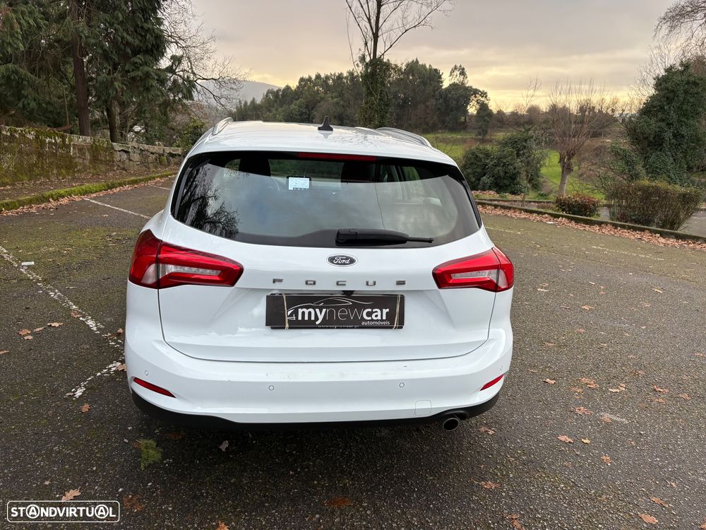 Ford Focus SW 1.5 TDCi EcoBlue Active - 12