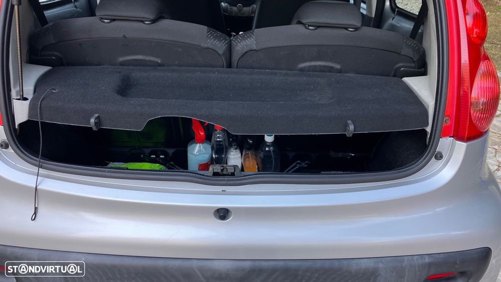 Peugeot 107 1.0 Black&Silver - 29