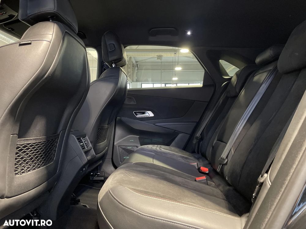 DS Automobiles DS 7 Crossback - 12