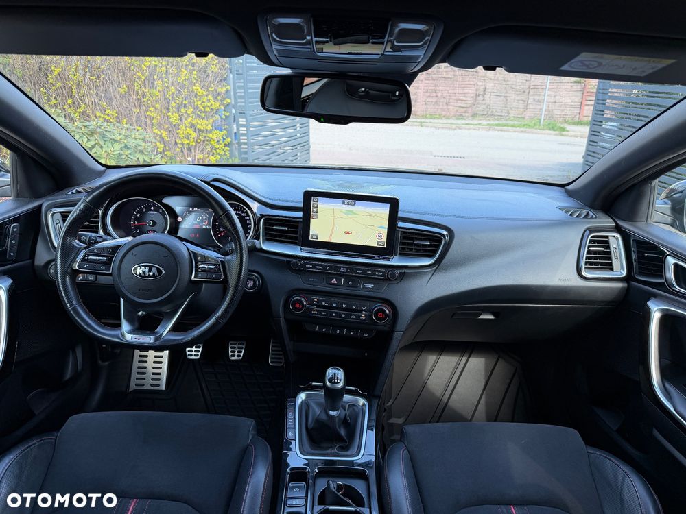 Kia ProCeed 1.6 T-GDI GT - 16