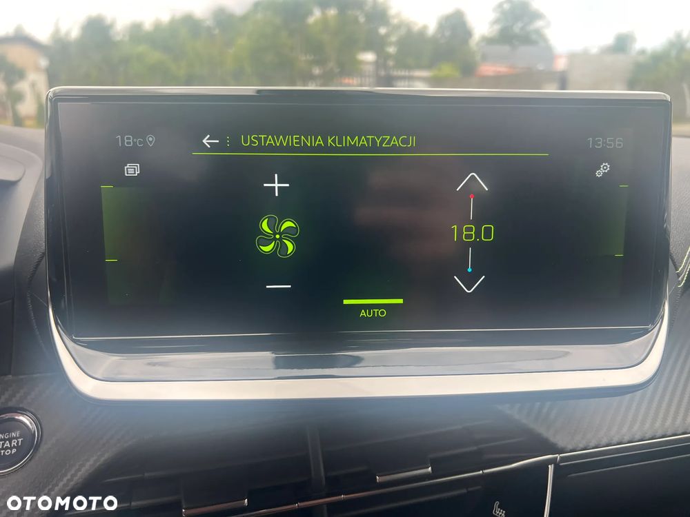Peugeot 2008 1.2 PureTech GT Line S&S EAT8 - 30