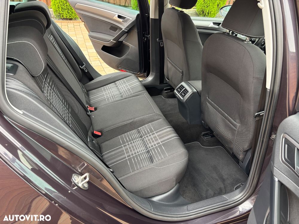 Volkswagen Golf 1.2 TSI BlueMotion Technology Cup - 9