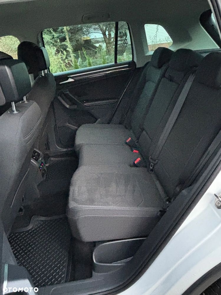 Volkswagen Tiguan 2.0 TDI SCR 4MotION DSG Elegance - 19