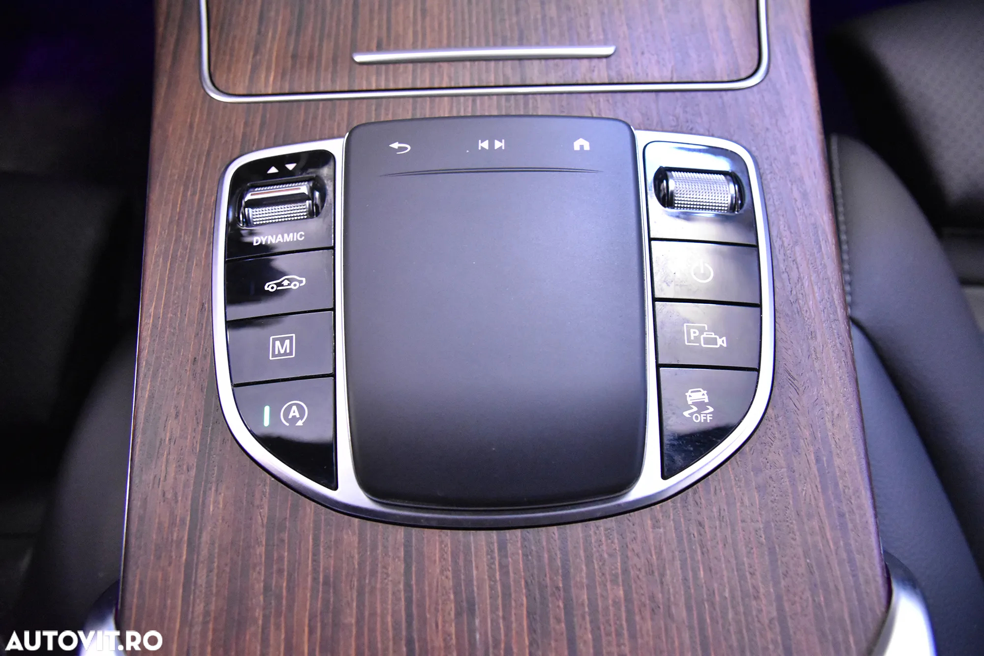Mercedes-Benz GLC Coupe 220 d 4Matic 9G-TRONIC AMG Line - 17
