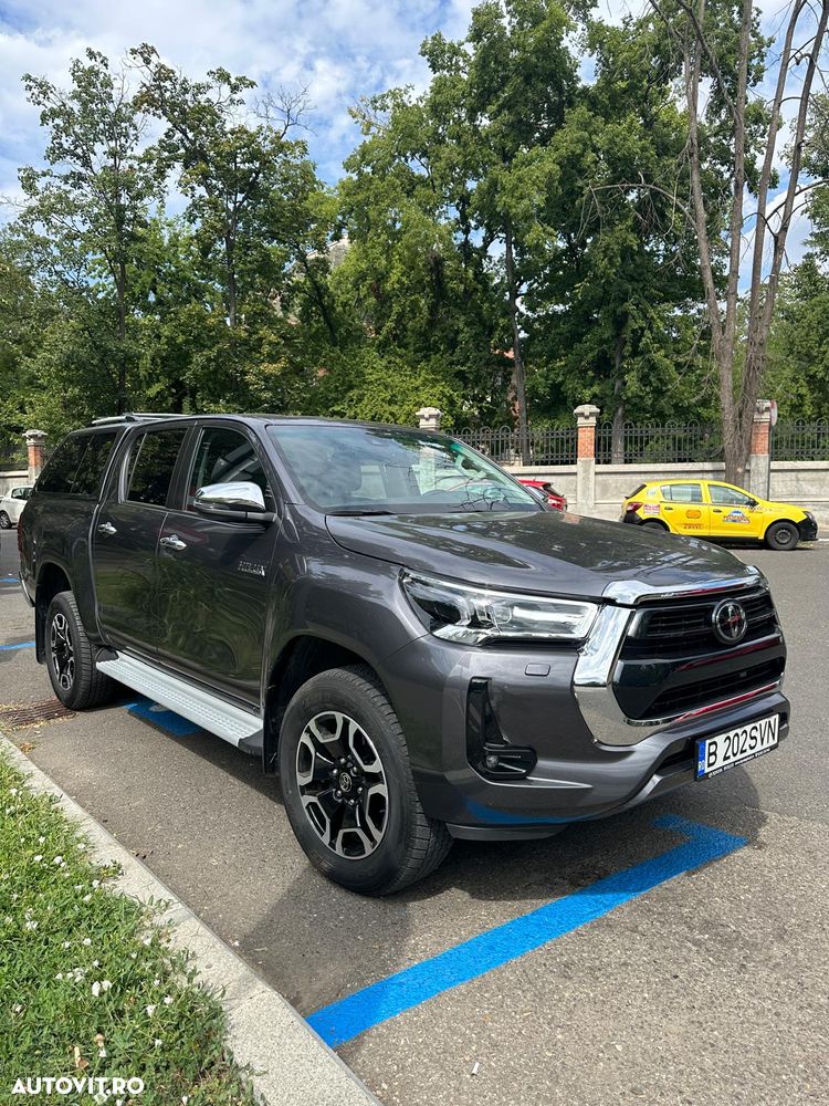 Toyota Hilux - 4