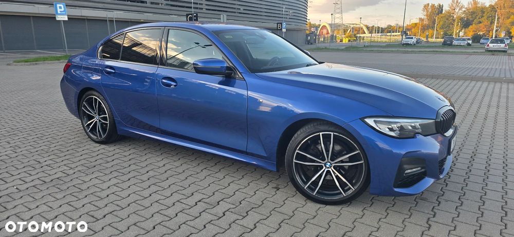 BMW Seria 3 320d xDrive M Sport - 2