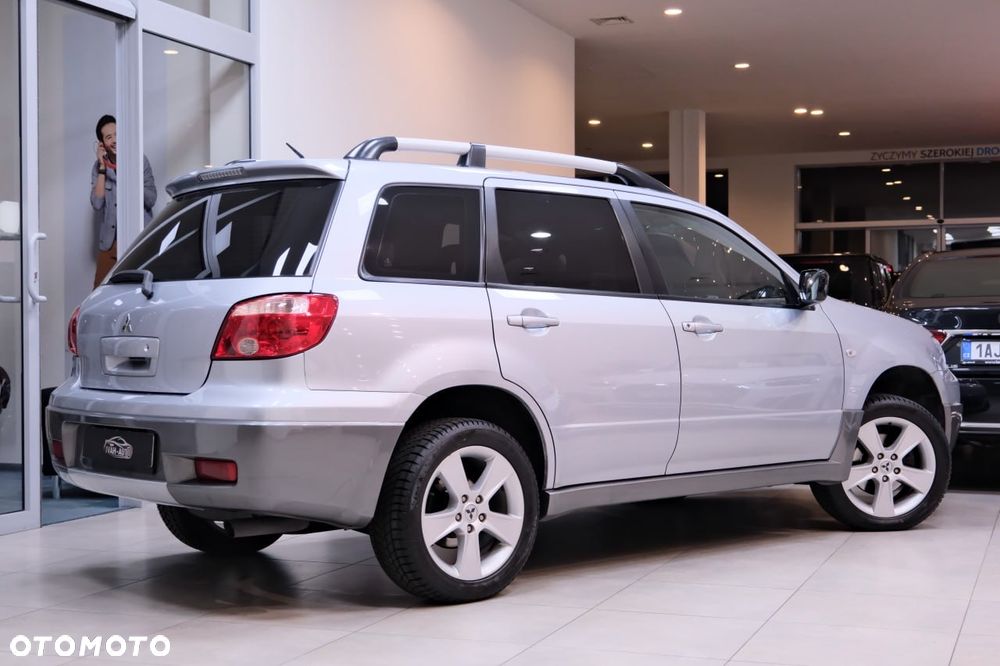 Mitsubishi Outlander 2.0 Comfort - 14