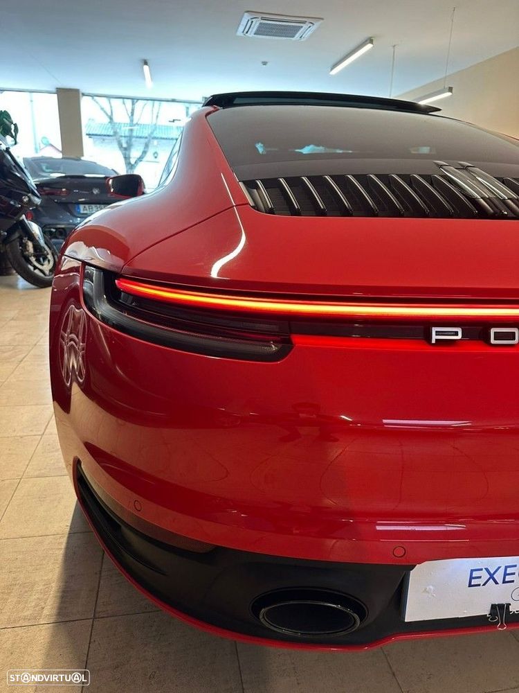 Porsche 911 (992) Carrera S PDK - 4