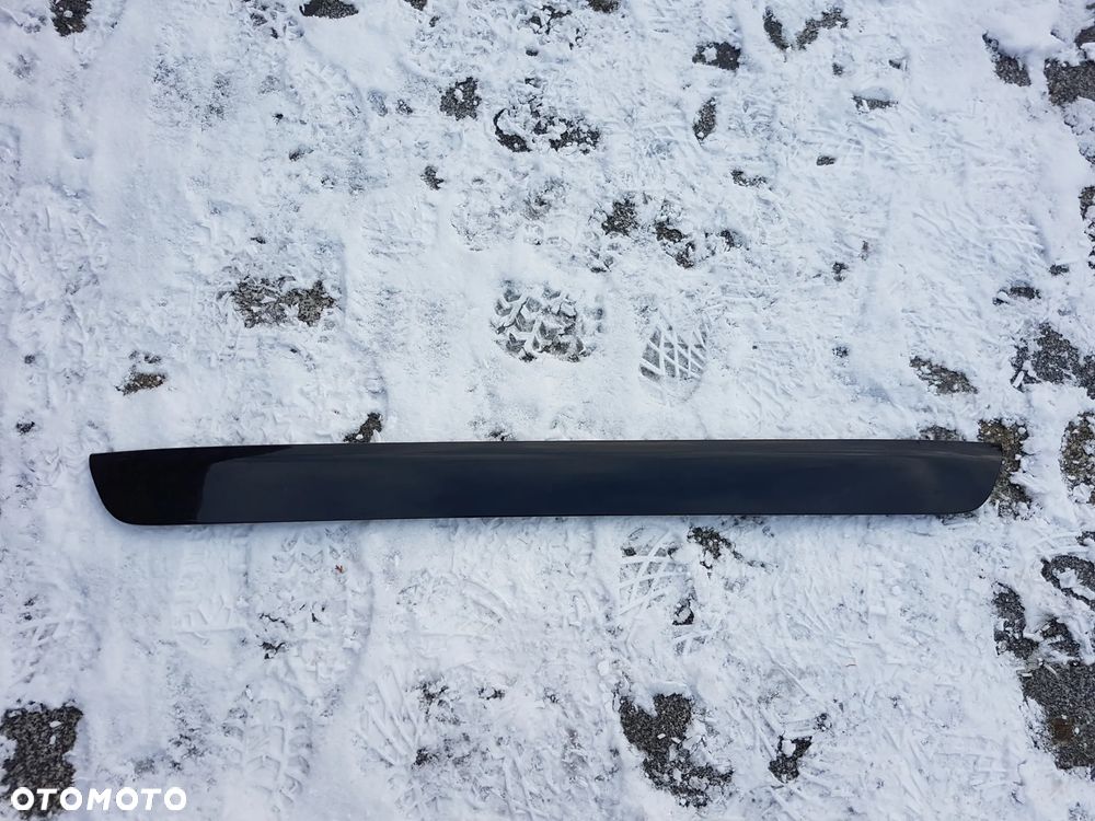 TOYOTA RAV4 V 18- LISTWA KLAPY BLENDA - 1