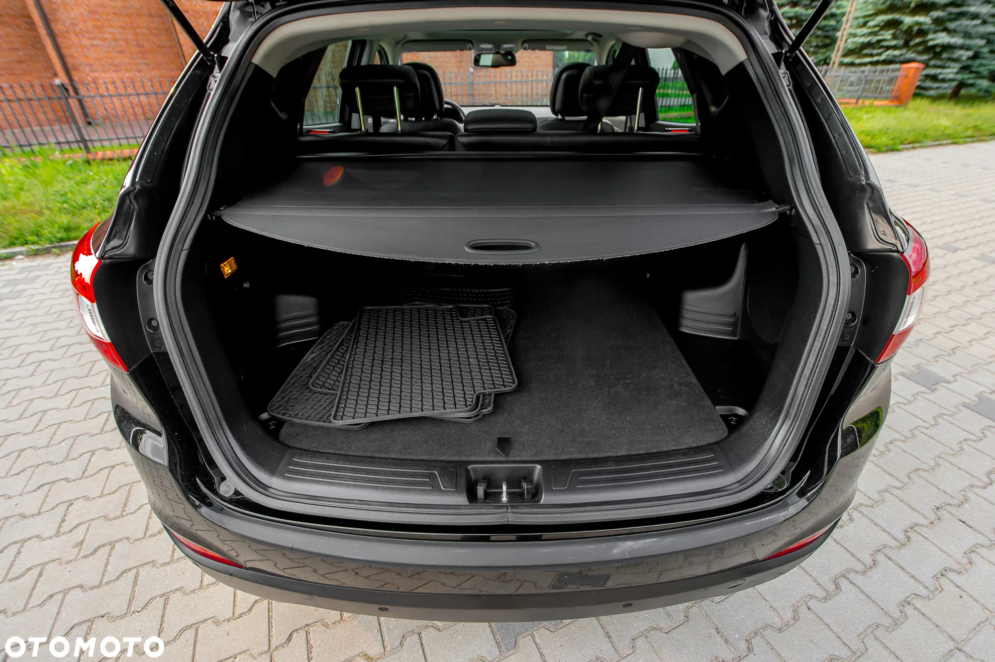 Hyundai ix35 2.0 CRDi 4WD Automatik Premium - 35