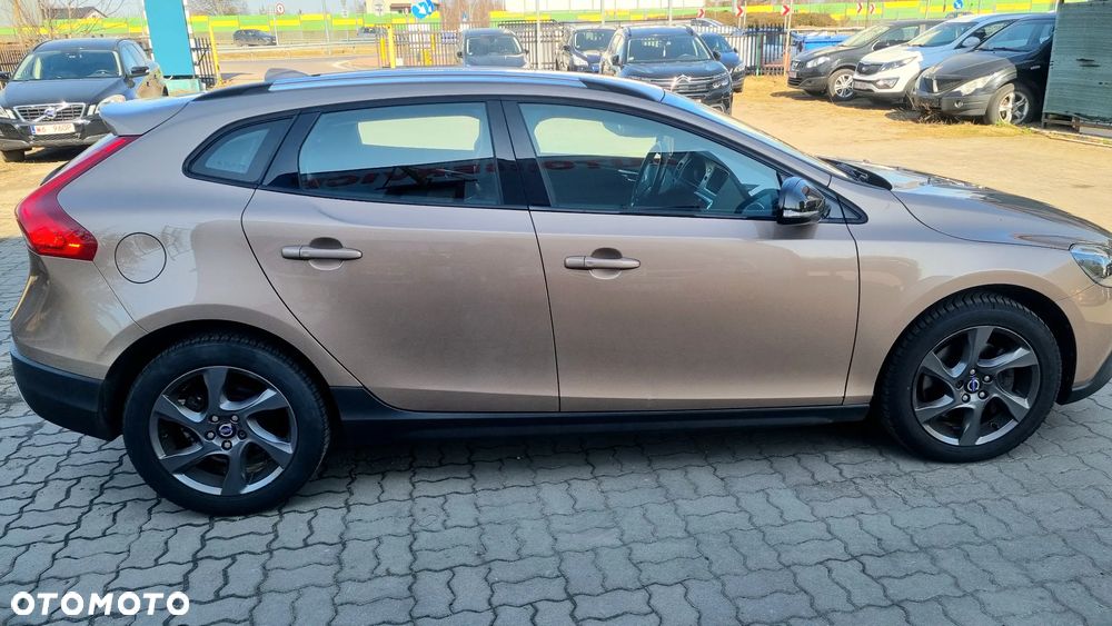 Volvo V40 Cross Country D3 Geartronic Summum - 3