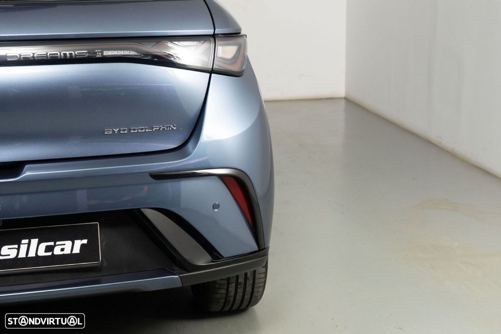 BYD Dolphin 60.4 kWh Design - 15