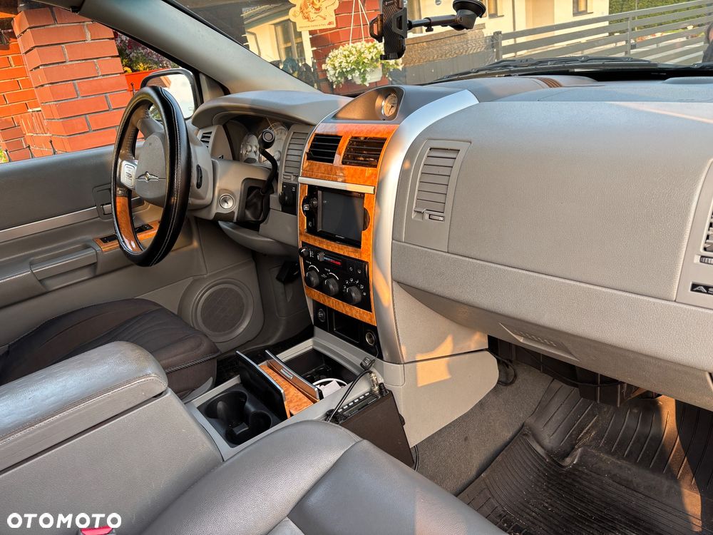 Chrysler Aspen 4.7 Limited AWD - 7