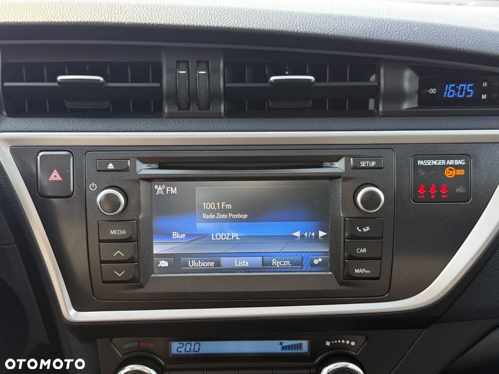 Toyota Auris 1.6 Premium - 13