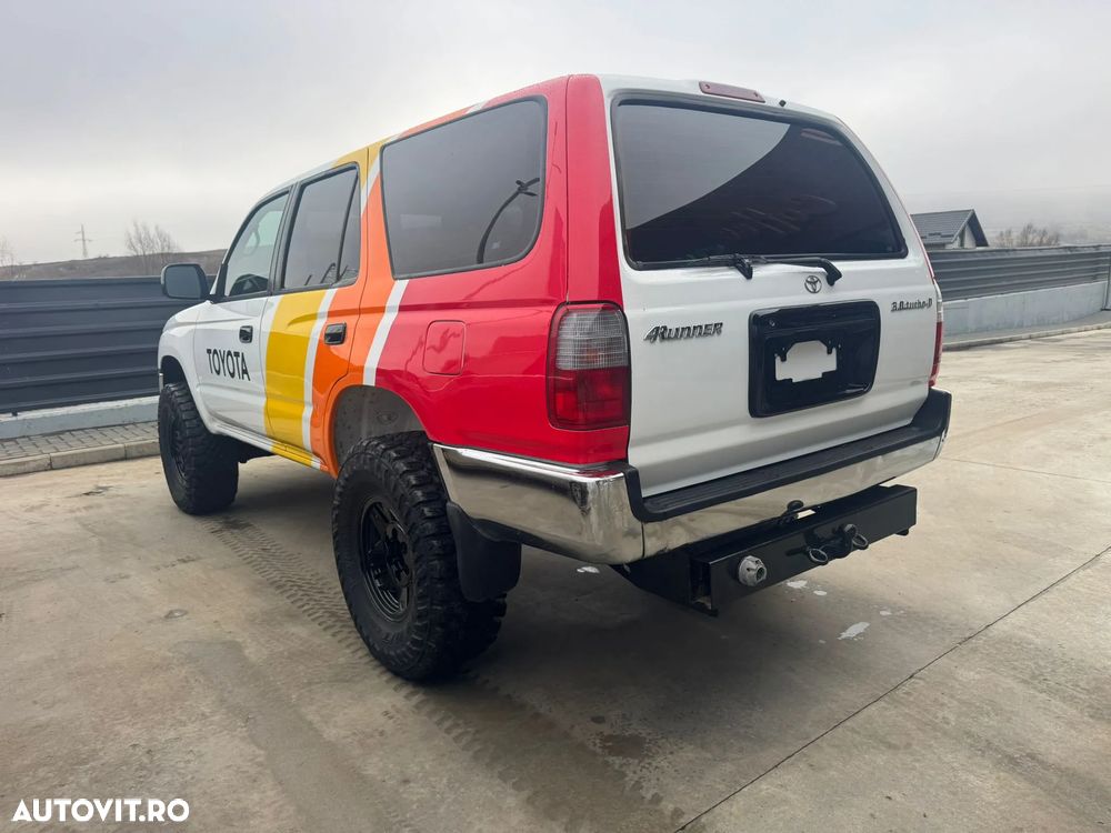 Toyota 4Runner - 2