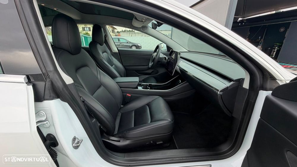 Tesla Model 3 Long Range Tração Integral - 21