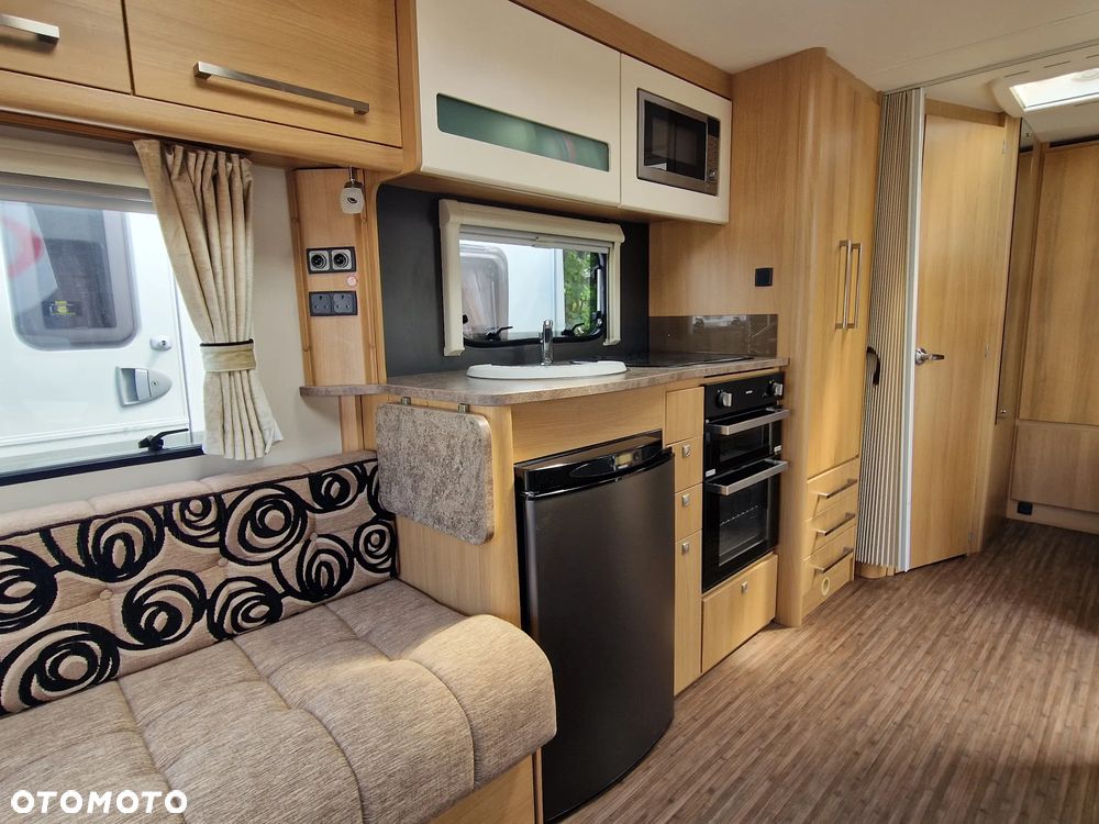 Elddis Avante - 9