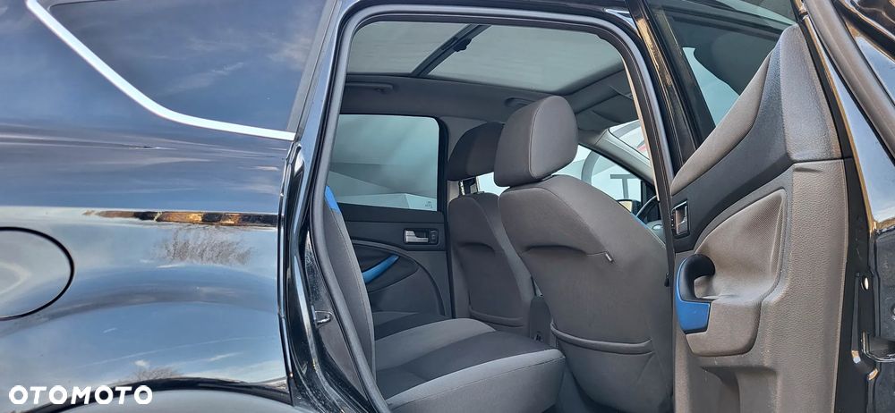 Ford Kuga 2.0 TDCi 4x4 Trend - 28