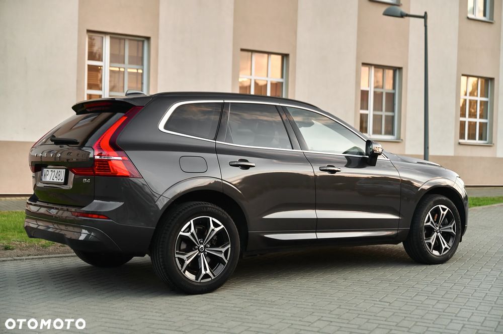 Volvo XC 60 B4 D Geartronic Momentum Pro - 10