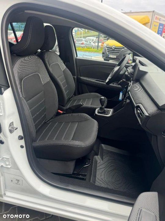 Dacia Sandero - 11