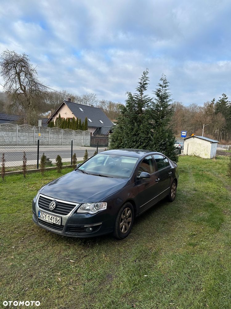 Volkswagen Passat 2.0 TDI Comfortline - 6