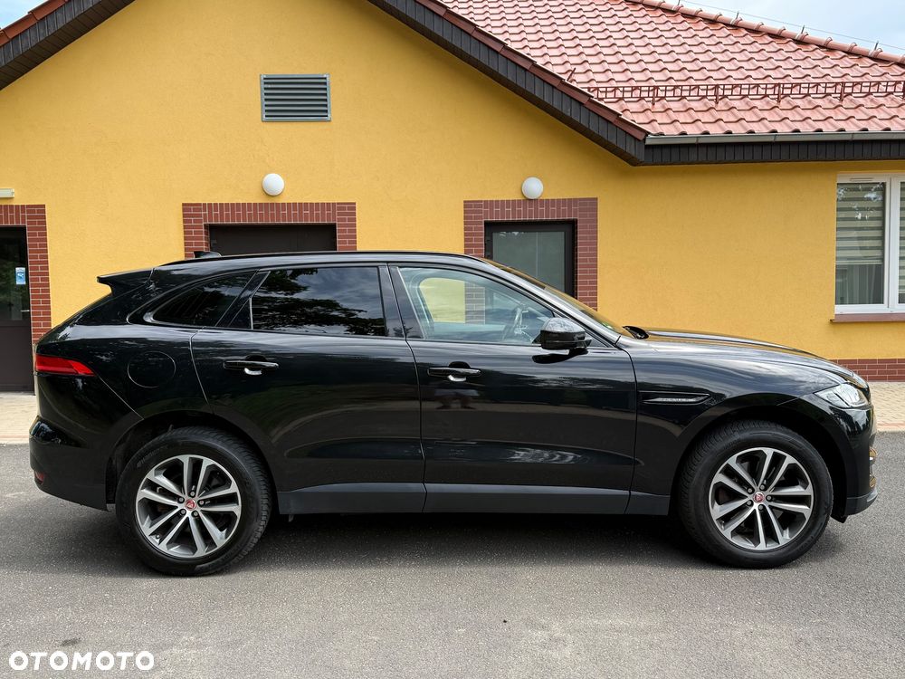Jaguar F-Pace 2.0 i4D RWD R-Sport - 16