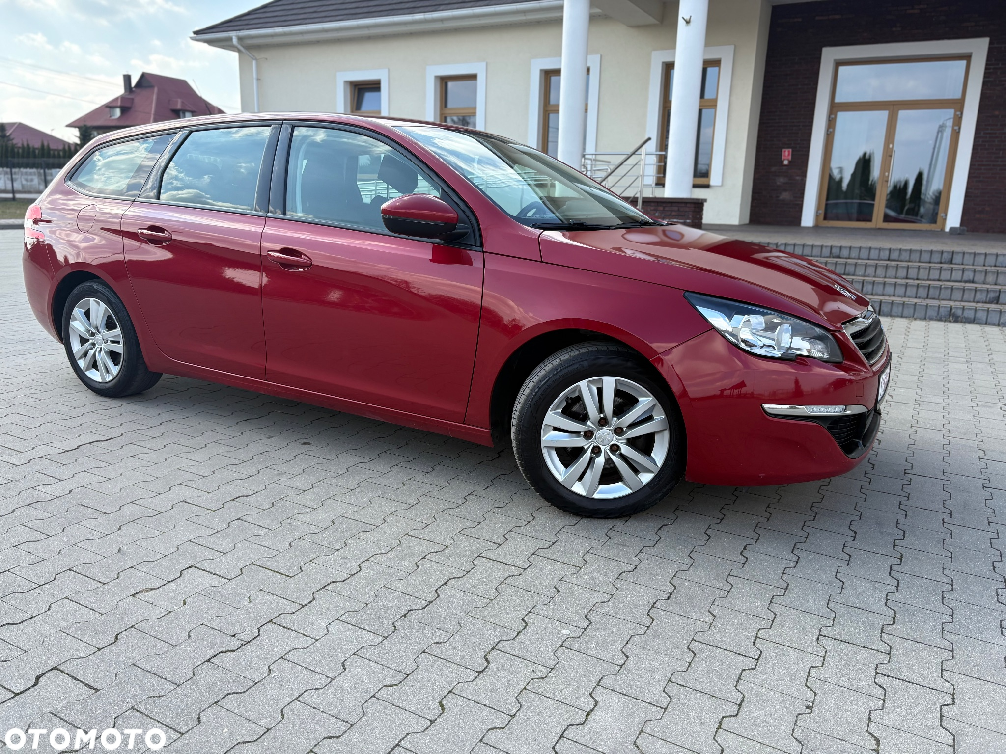 Peugeot 308 1.6 e-HDi Active S&S - 23