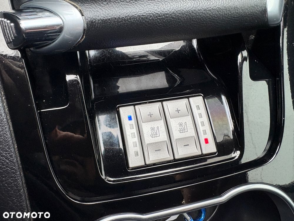 Ford S-Max 2.0 Viva Titanium - 26