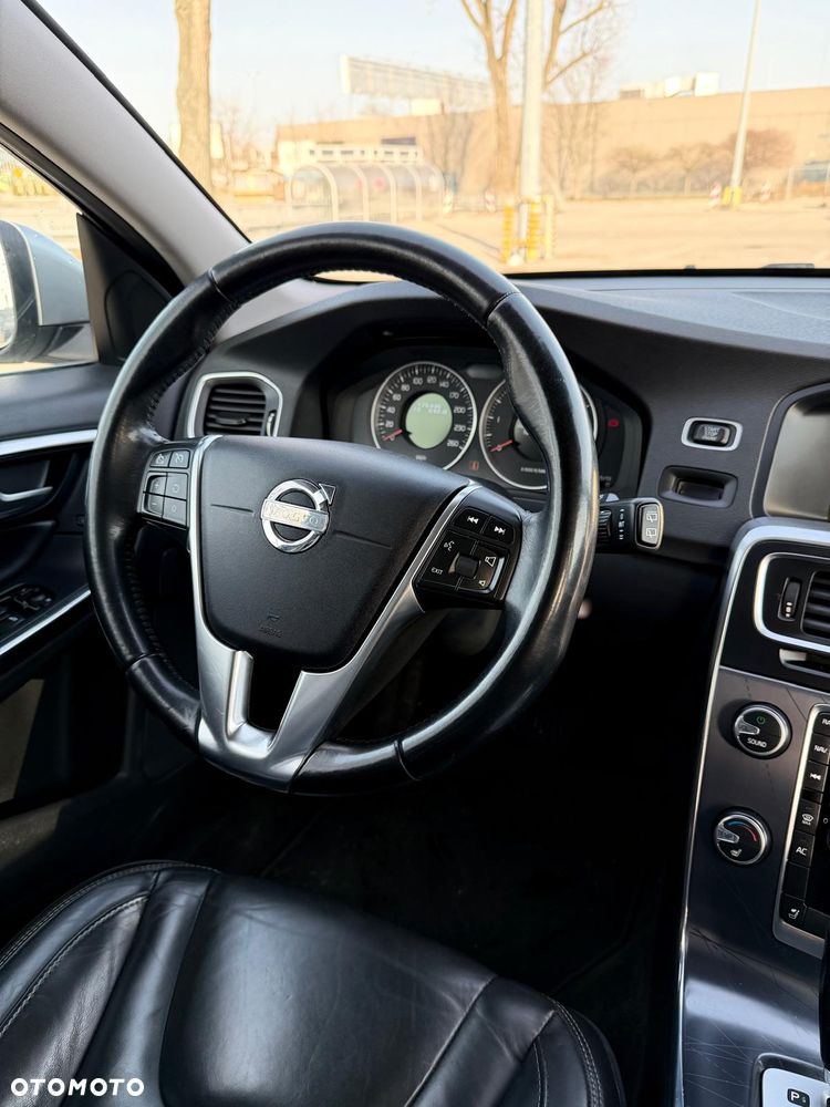 Volvo V60 D4 Geartronic Ocean Race - 8