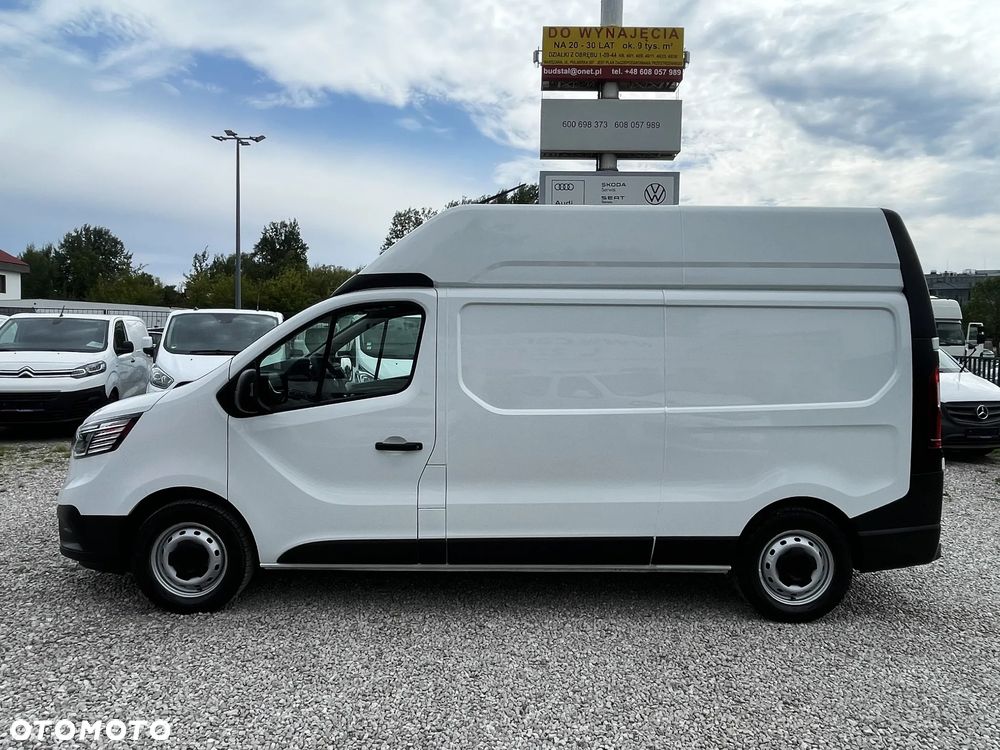 Renault Trafic - 14