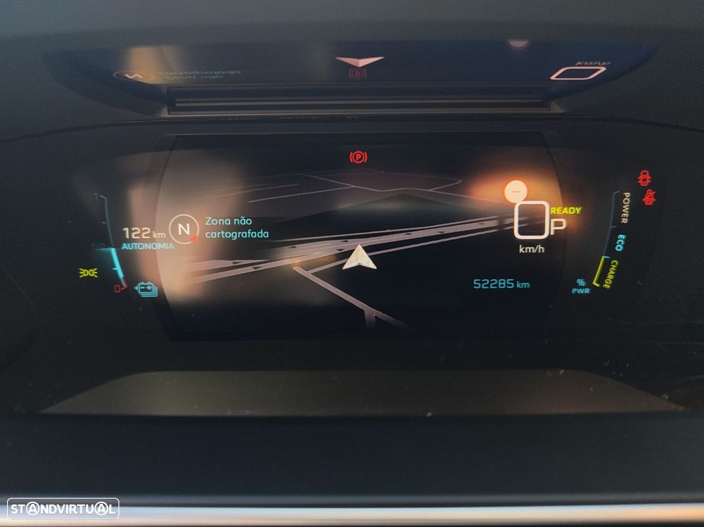 Peugeot e-2008 50 kWh GT - 36