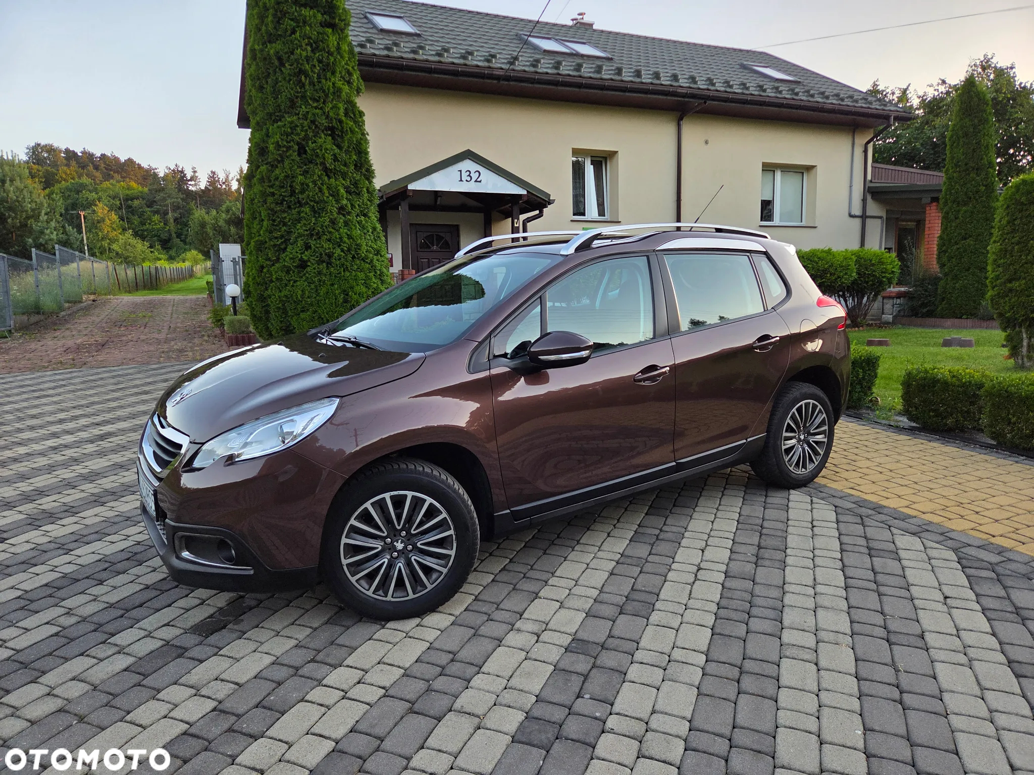 Peugeot 2008 e-HDi FAP 92 STOP & START Allure - 3