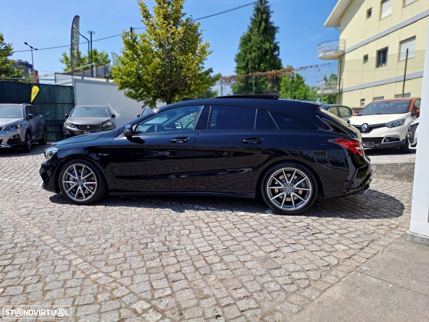 Mercedes-Benz CLA 45 AMG Shooting Brake 4Matic+ - 3