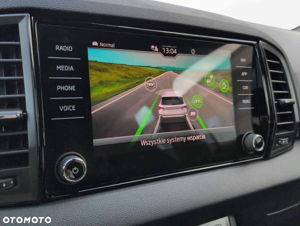 Skoda Karoq 1.5 TSI ACT Sportline DSG - 28
