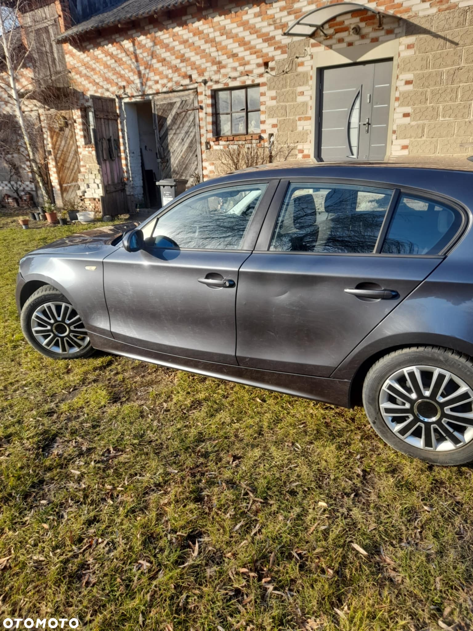 BMW Seria 1 116i - 13