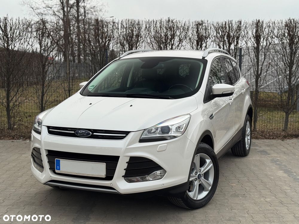 Ford Kuga 2.0 TDCi 4x4 Titanium - 38