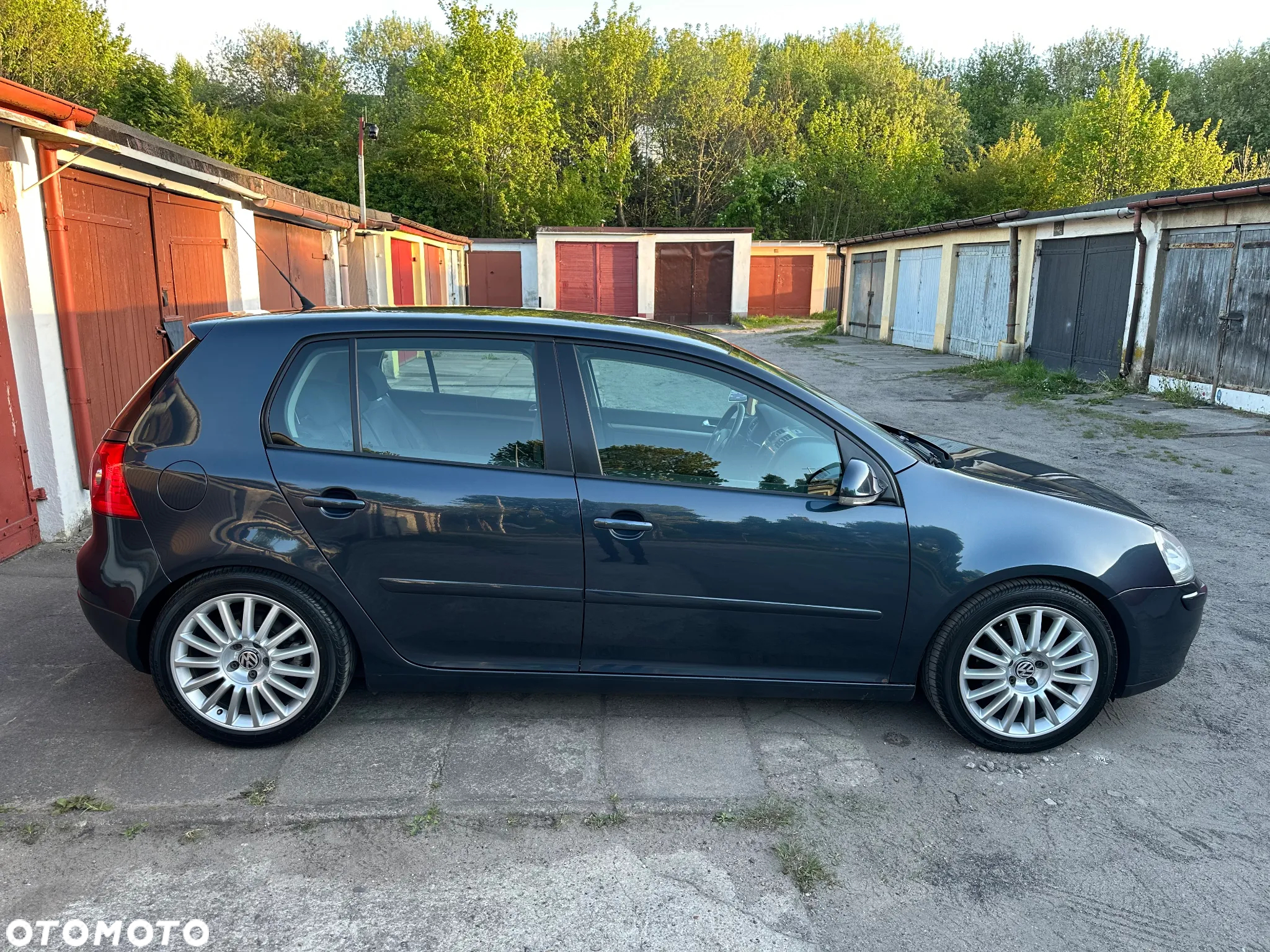 Volkswagen Golf - 8