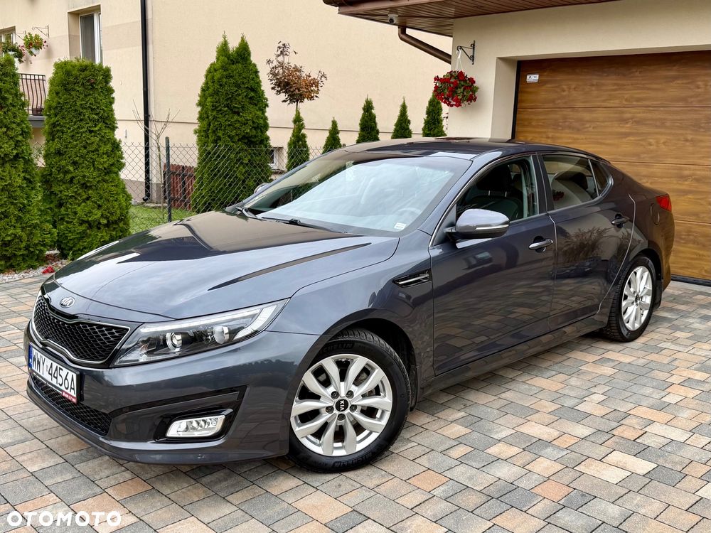 Kia Optima 2.0 CVVL Attract - 32
