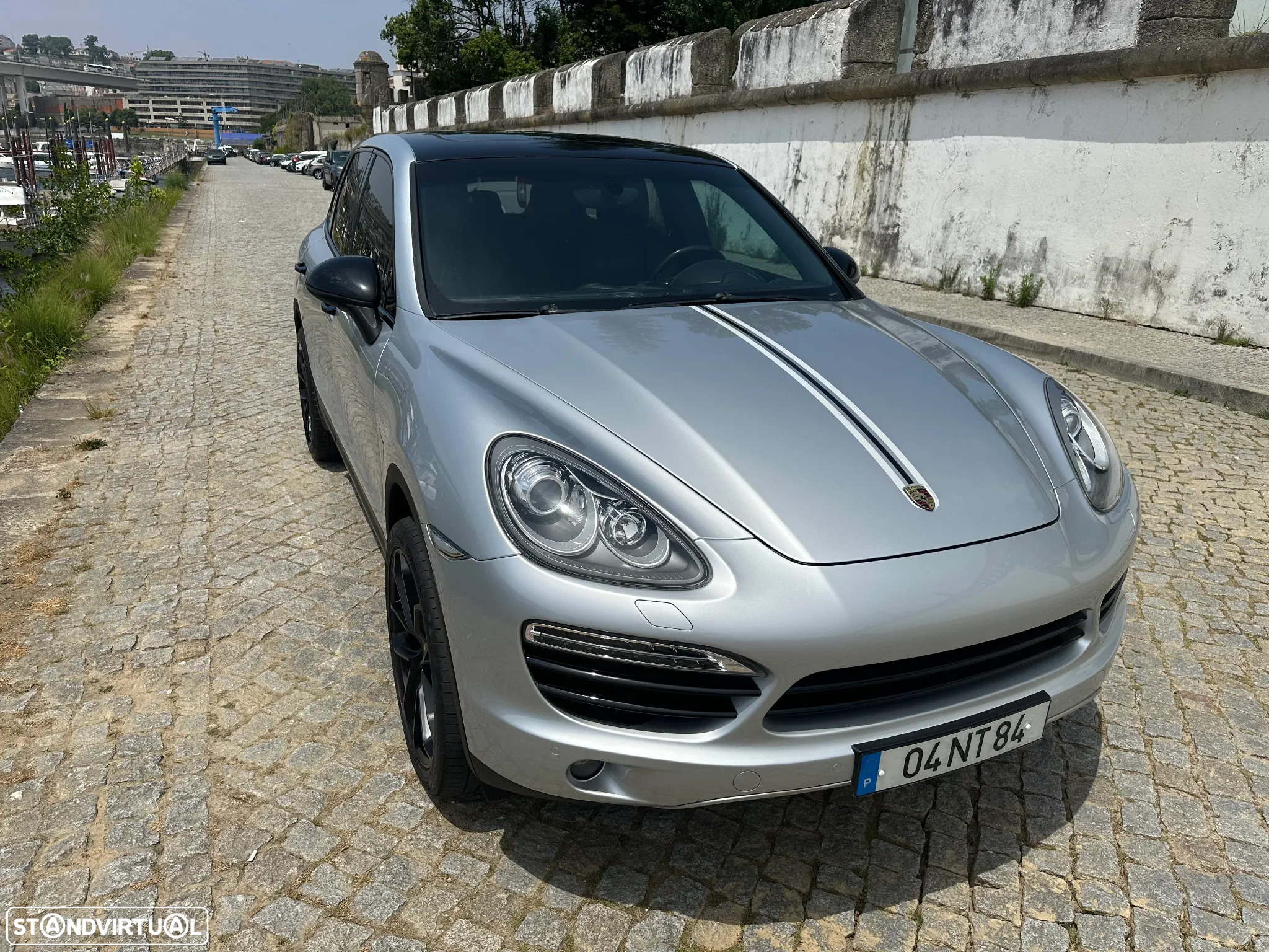 Porsche Cayenne S Hybrid - 12