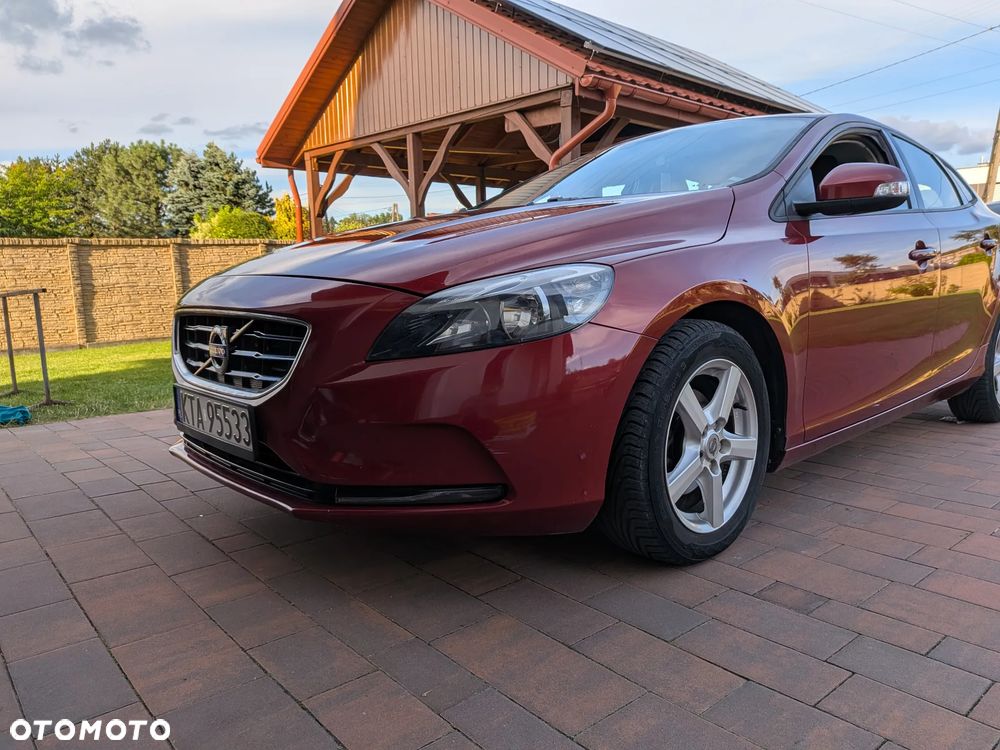 Volvo V40 D2 - 1