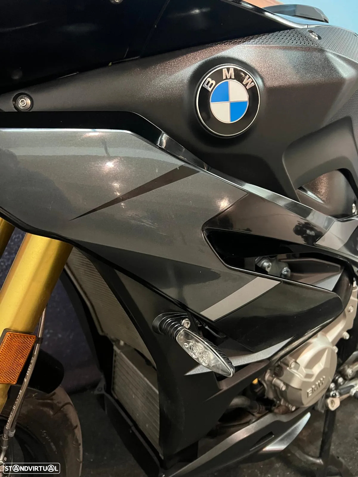 BMW S 1000 XR Triple Black - 9